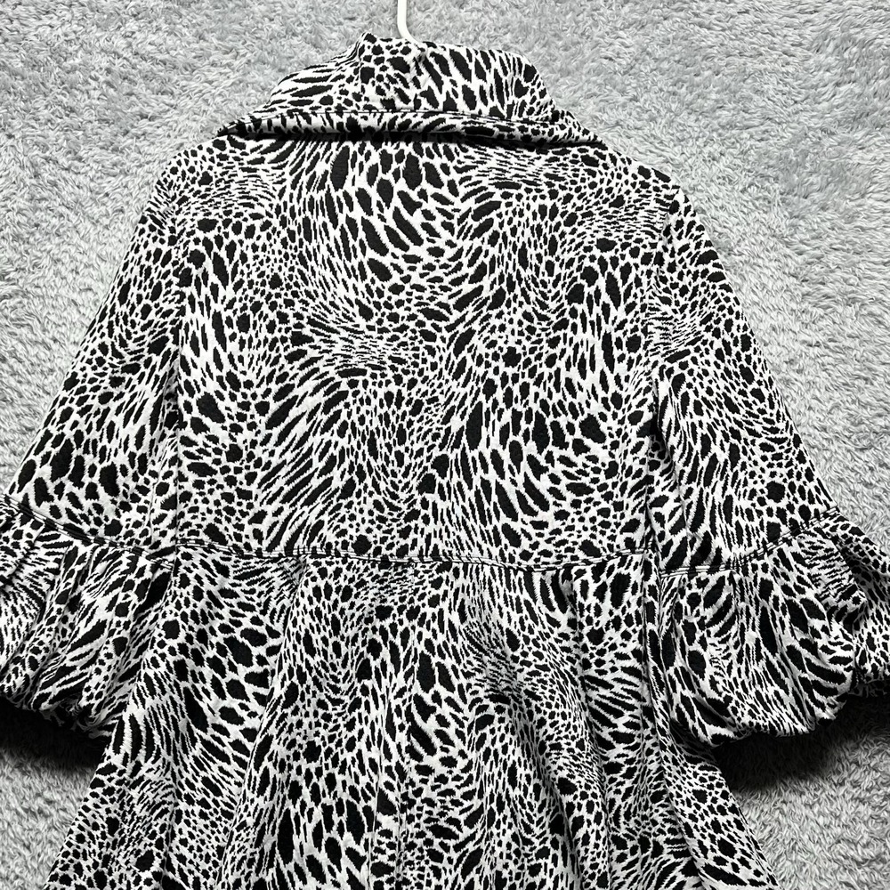 Ali Miles Jacket Womens Small Black White Animal Print Swing Bell Sleeves Fairy - Picture 8 of 15